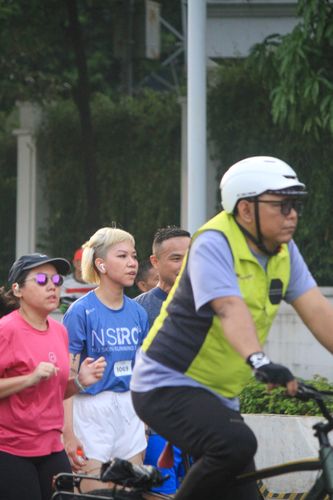 Race photo from NU SKIN RUNNING CLUB