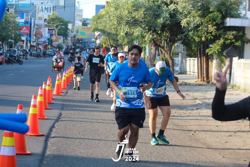 Race photo from Jabar Run 10K 2024