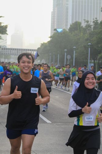 Race photo from NU SKIN RUNNING CLUB