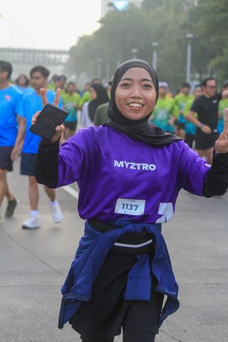 Race photo from NU SKIN RUNNING CLUB