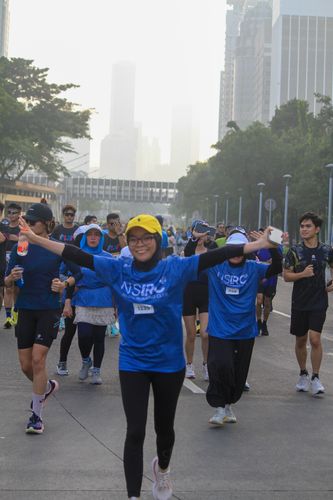 Race photo from NU SKIN RUNNING CLUB