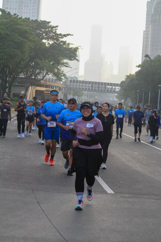 Race photo from NU SKIN RUNNING CLUB