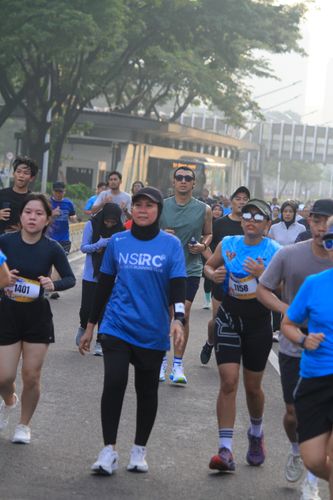 Race photo from NU SKIN RUNNING CLUB