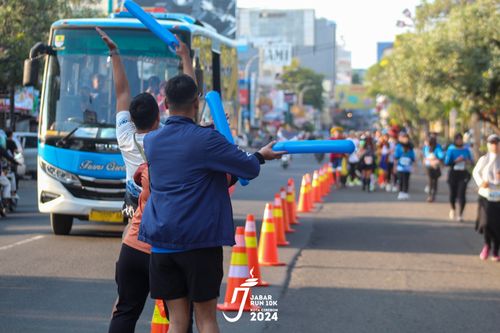 Race photo from Jabar Run 10K 2024