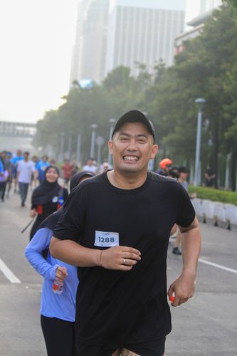 Race photo from NU SKIN RUNNING CLUB