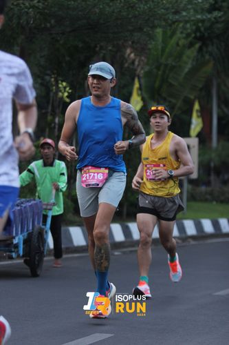 Race photo from Isoplus Run 2024 Surabaya