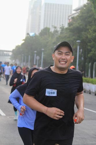 Race photo from NU SKIN RUNNING CLUB