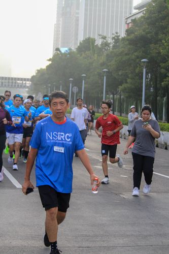 Race photo from NU SKIN RUNNING CLUB