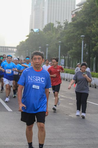 Race photo from NU SKIN RUNNING CLUB