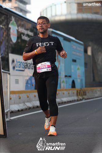 Race photo from Smartfren Run 2025 