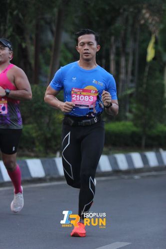 Race photo from Isoplus Run 2024 Surabaya