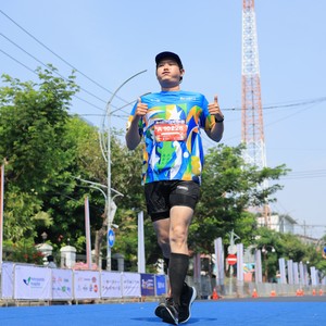 Race photo from SURABAYA ISOPLUS MARATHON 2026