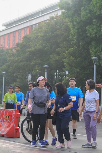 Race photo from NU SKIN RUNNING CLUB