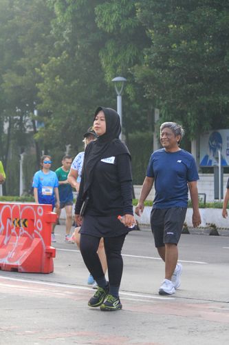 Race photo from NU SKIN RUNNING CLUB