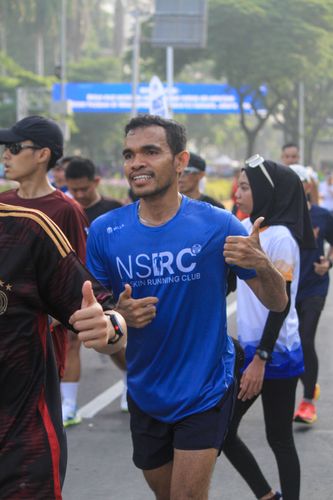 Race photo from NU SKIN RUNNING CLUB