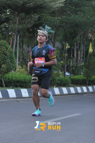 Race photo from Isoplus Run 2024 Surabaya