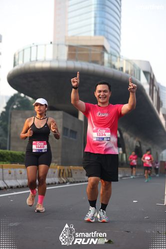 Race photo from Smartfren Run 2025 