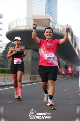 Race photo from Smartfren Run 2025 