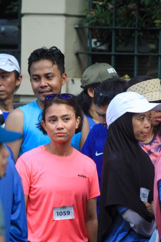 Race photo from NU SKIN RUNNING CLUB