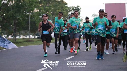 Race photo from Arutmin Borneo Run 2024