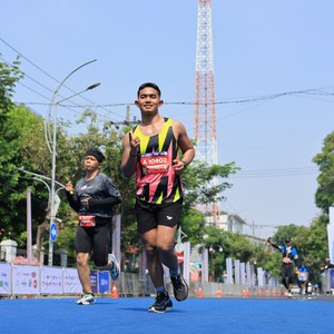 Race photo from SURABAYA ISOPLUS MARATHON 2026
