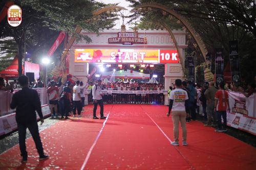 Race photo from Kediri Half Marathon 2024