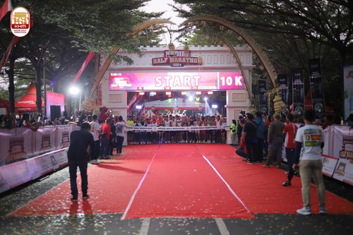 Race photo from Kediri Half Marathon 2024