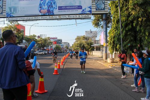 Race photo from Jabar Run 10K 2024