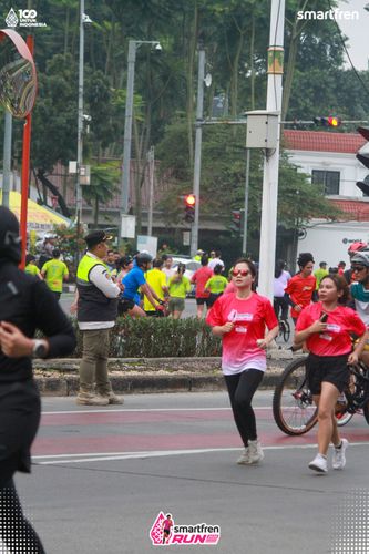 Race photo from Smartfren Run 2025 Vibes