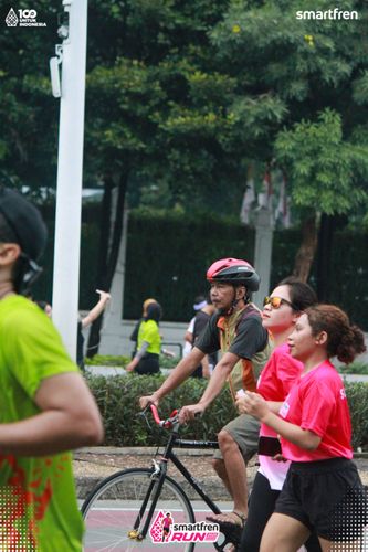 Race photo from Smartfren Run 2025 Vibes
