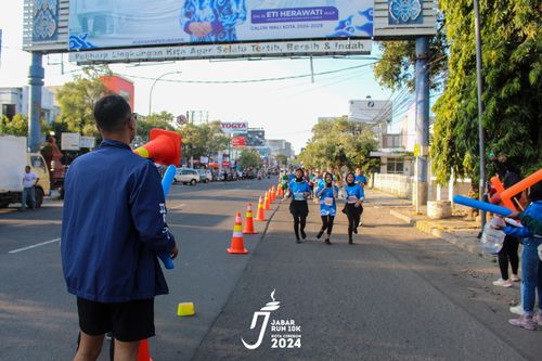 Race photo from Jabar Run 10K 2024