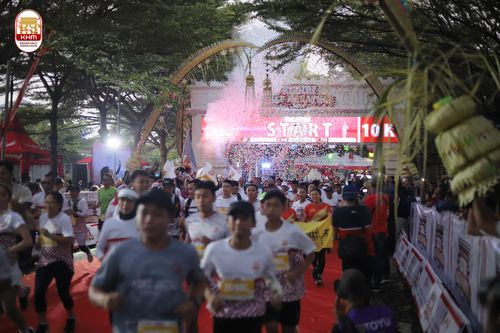 Race photo from Kediri Half Marathon 2024