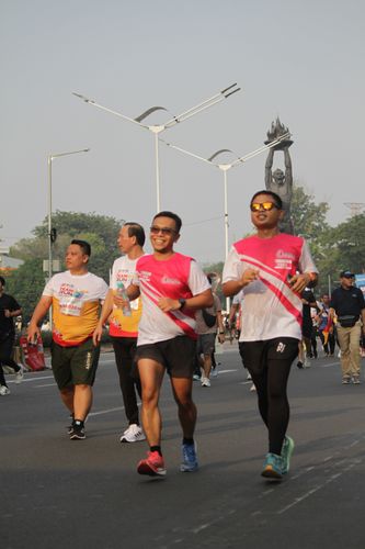 Race photo from Smartfren Run 2024 Vibes