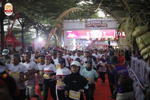 Race photo from Kediri Half Marathon 2024