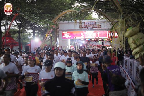 Race photo from Kediri Half Marathon 2024