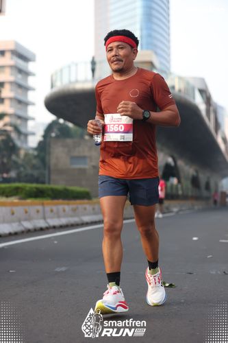 Race photo from Smartfren Run 2025 