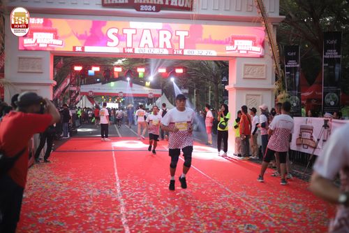 Race photo from Kediri Half Marathon 2024