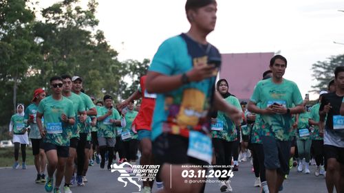 Race photo from Arutmin Borneo Run 2024