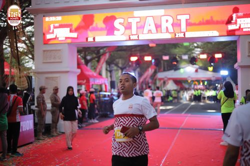 Race photo from Kediri Half Marathon 2024