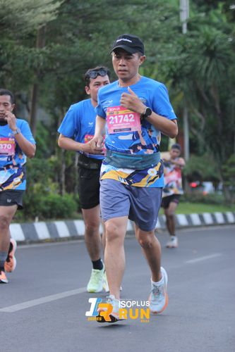 Race photo from Isoplus Run 2024 Surabaya