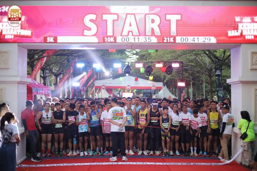 Race photo from Kediri Half Marathon 2024