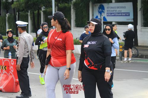 Race photo from ONE RUN 10K VIBES JAKARTA 