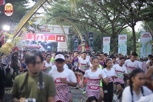 Race photo from Kediri Half Marathon 2024
