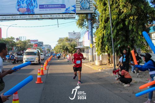 Race photo from Jabar Run 10K 2024