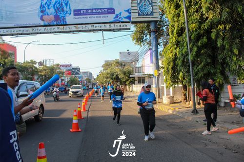 Race photo from Jabar Run 10K 2024