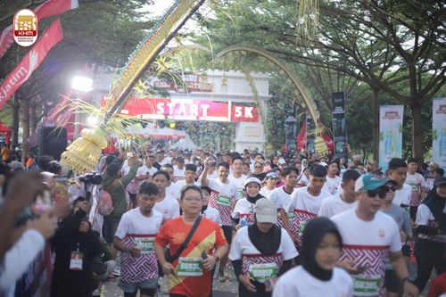 Race photo from Kediri Half Marathon 2024
