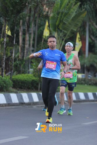 Race photo from Isoplus Run 2024 Surabaya