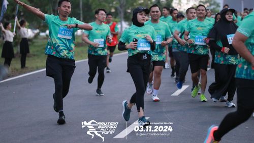 Race photo from Arutmin Borneo Run 2024