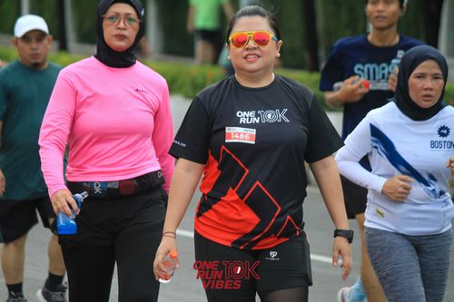 Race photo from ONE RUN 10K VIBES JAKARTA 