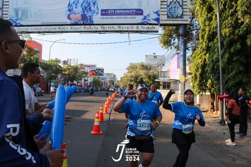 Race photo from Jabar Run 10K 2024
